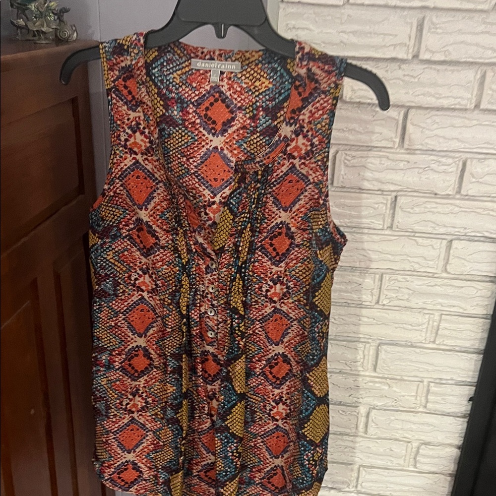 *NWT*Daniel Rainn (Stitch Fix) Sleeveless Blouse